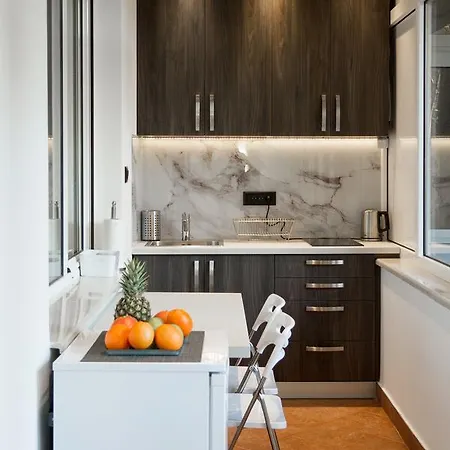 Apartment Supernova